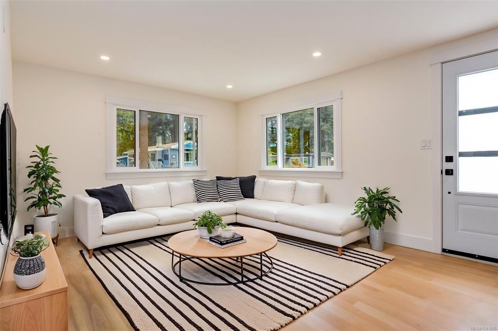 Third View of 3560 Hallberg Rd, Timberlands MHP, Cassidy, BC, V9G 1K1