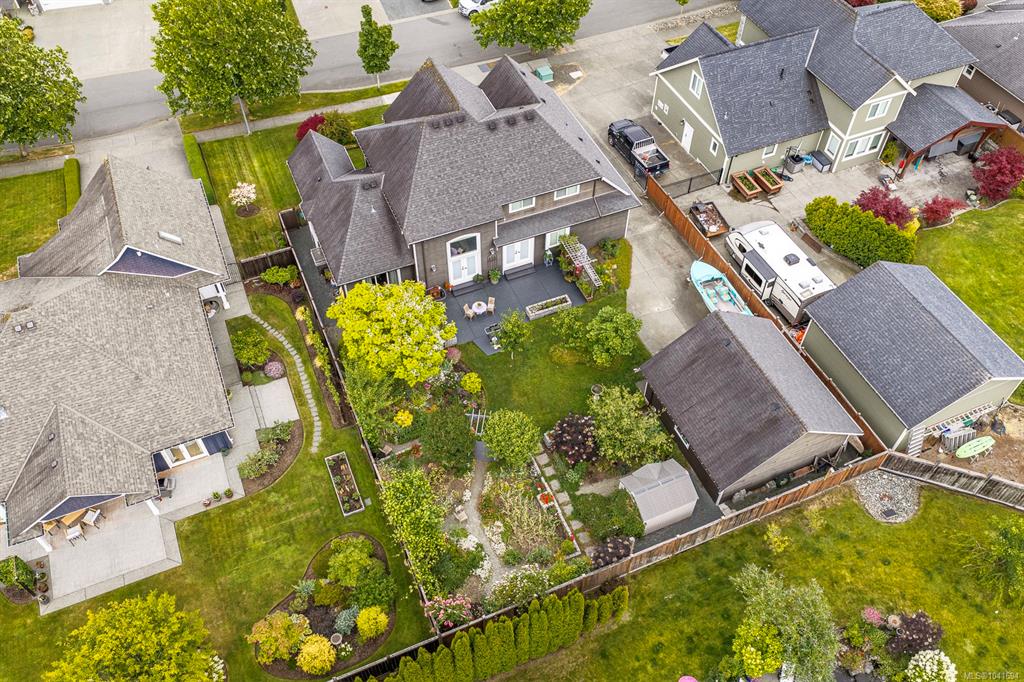 Third View of 3311 Wisconsin Way, Campbell River, BC, V9H 0A9