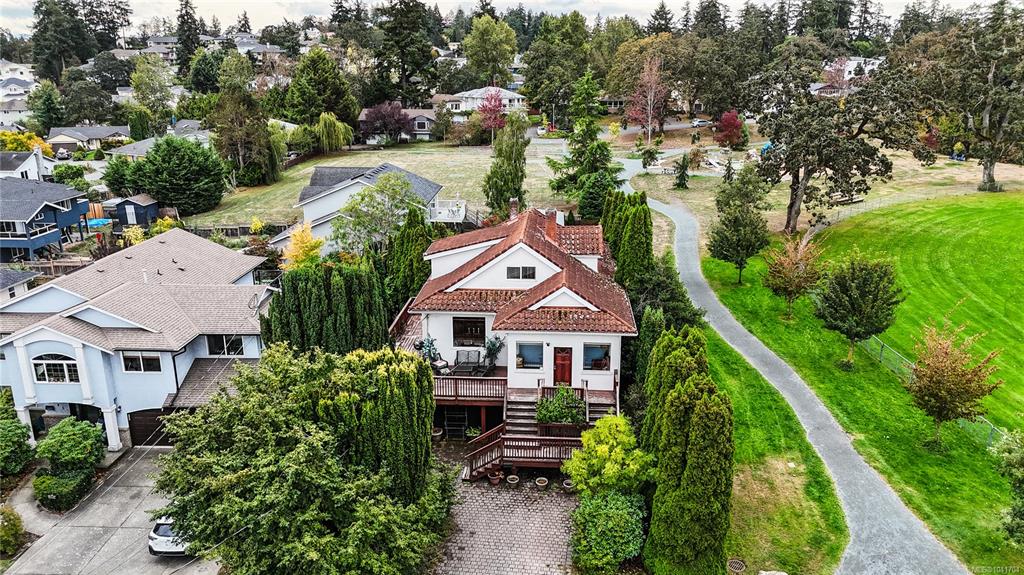 1295 Santa Rosa Ave, 1041704, BC,