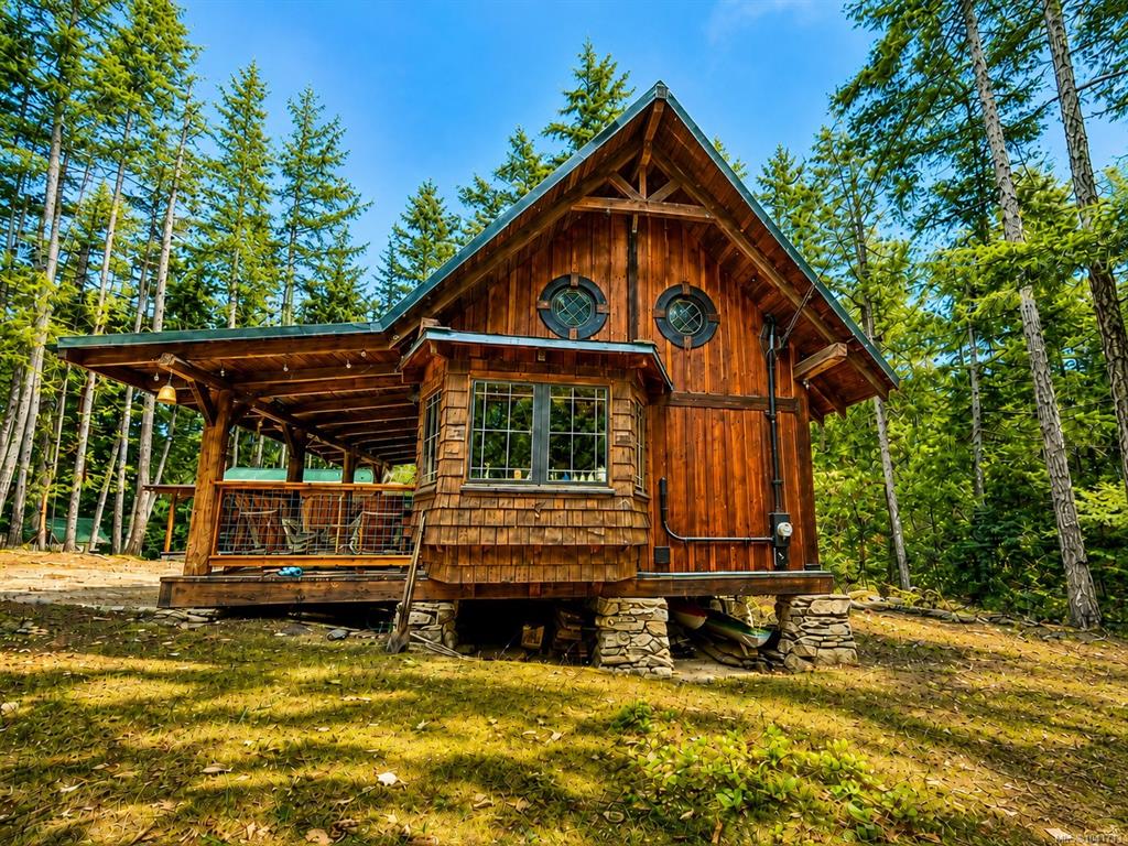 Third View of 230 Halibut Hill, Mudge Island, BC, V0R 1X6