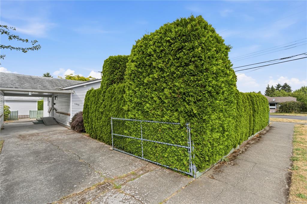 Third View of 1040 5th Ave, Ladysmith, BC, V9G 1A2