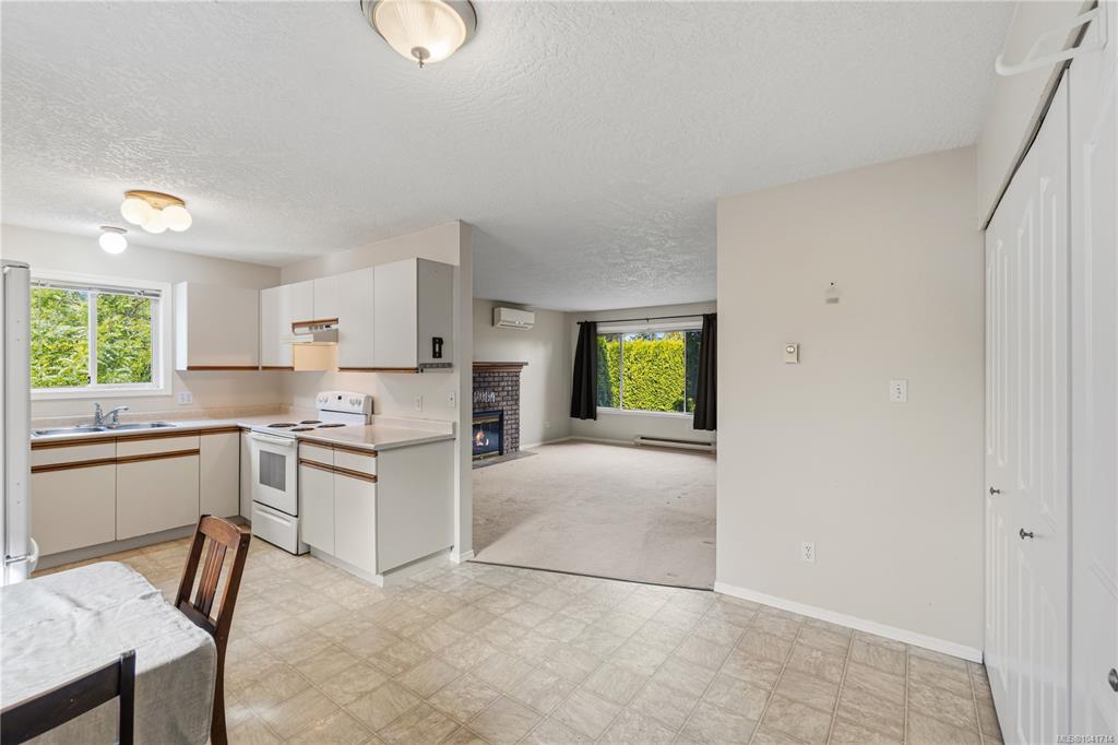 Fifth View of 1040 5th Ave, Ladysmith, BC, V9G 1A2