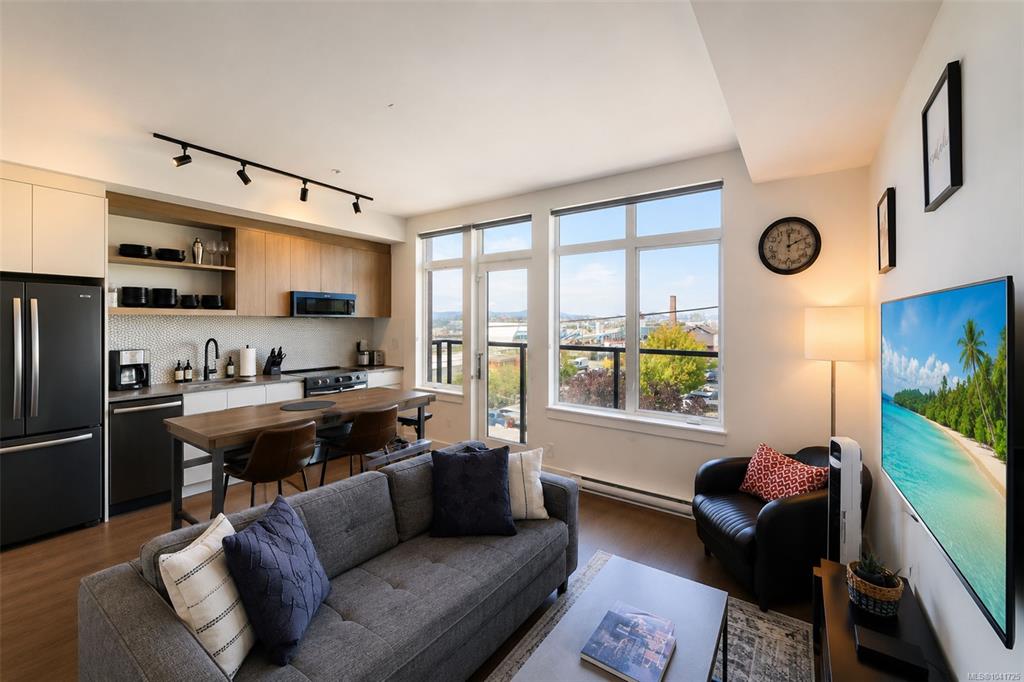 515 Chatham St, 1041725, BC,