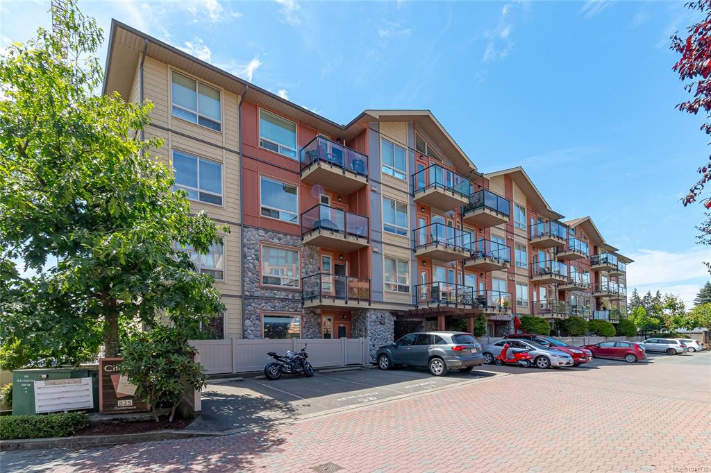 825 Goldstream Ave, 1041732, BC,