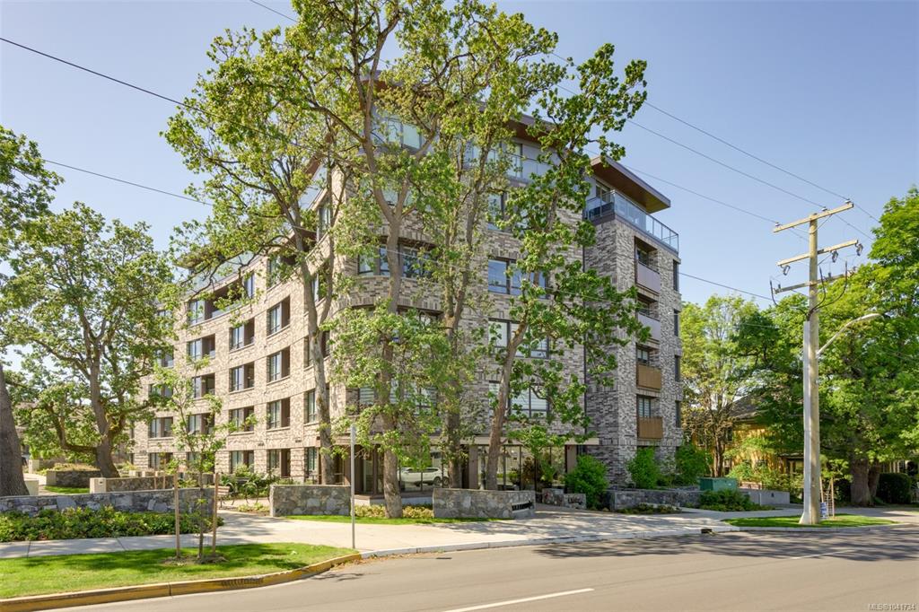1201 Fort St, 1041734, BC,