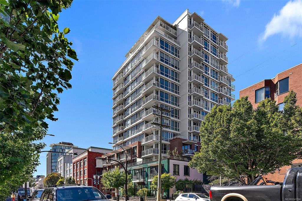 Second View of 834 Johnson St, The 834, Victoria, BC, V8W 1N3