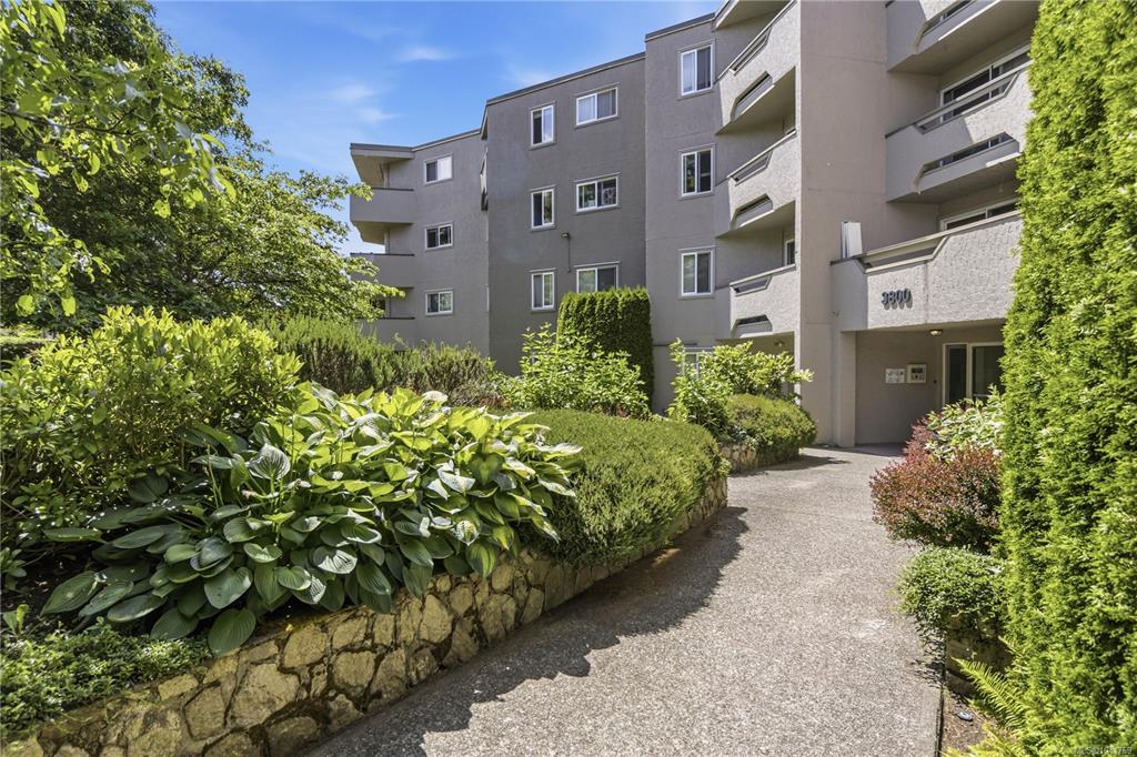 3800 Quadra St, 1041769, BC,