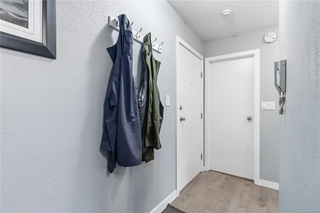 Third View of 3800 Quadra St, Uptown Rise, Saanich, BC, V8R 5G4
