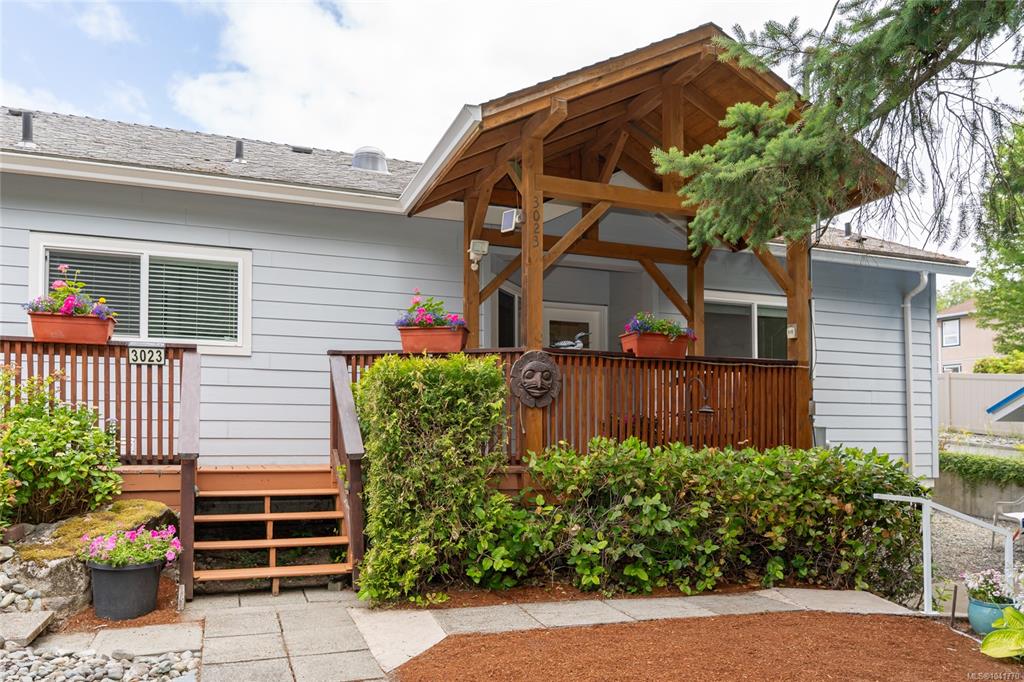 Third View of 3023 Oak St, Chemainus, BC, V0R 1K2