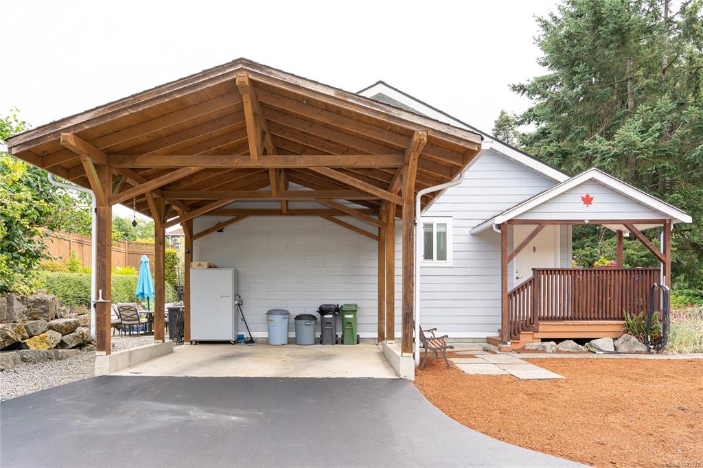 Fifth View of 3023 Oak St, Chemainus, BC, V0R 1K2