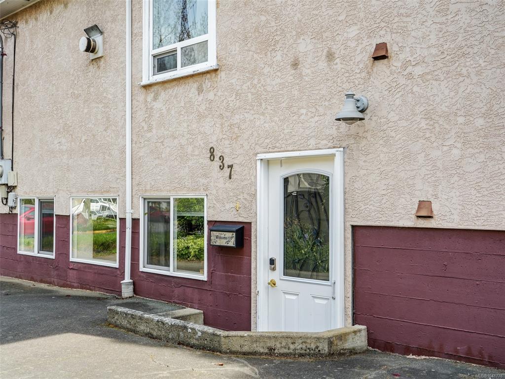 Fourth View of 837 Villance St, Victoria, BC, V8X 2P5