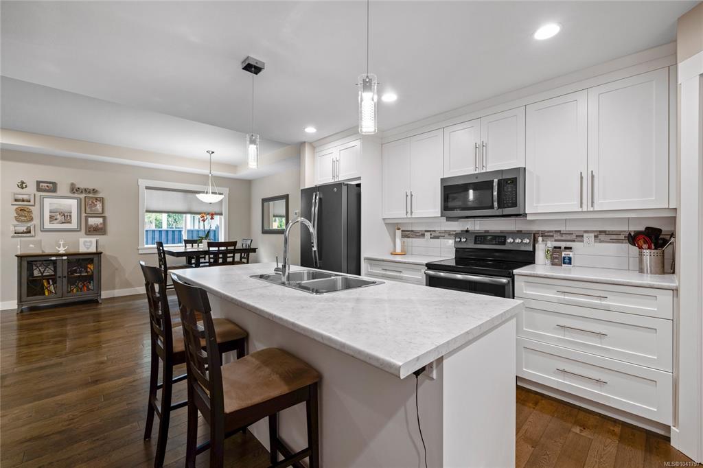 Second View of 2378 Extension Rd, Nanaimo, BC, V9X 0A9