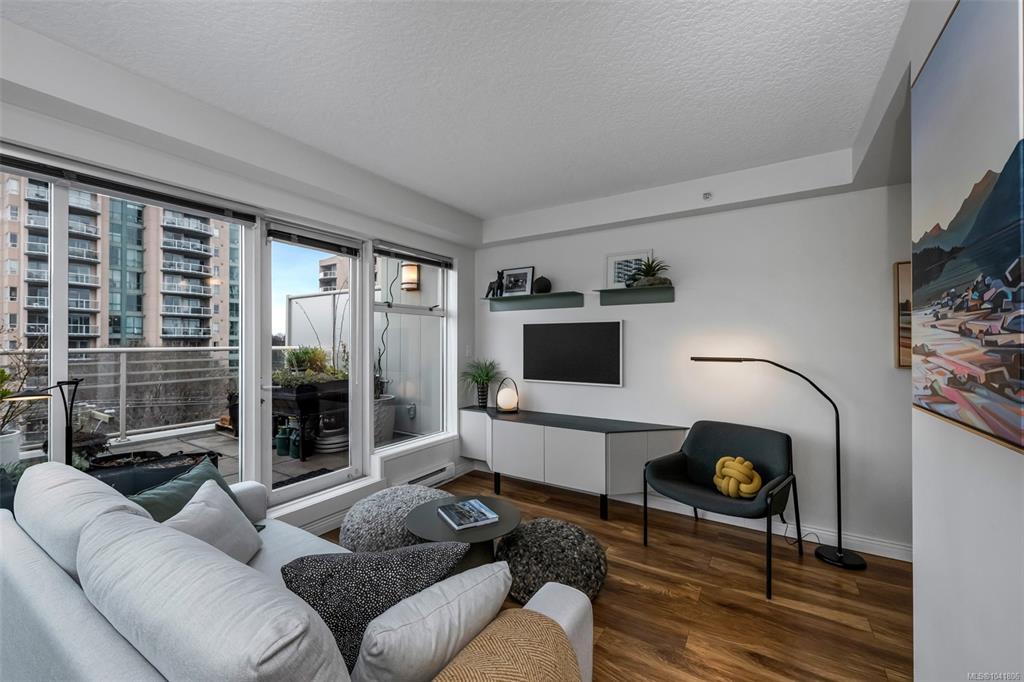 Fourth View of 1030 Yates St, 1030 on Yates, Victoria, BC, V8V 5A7