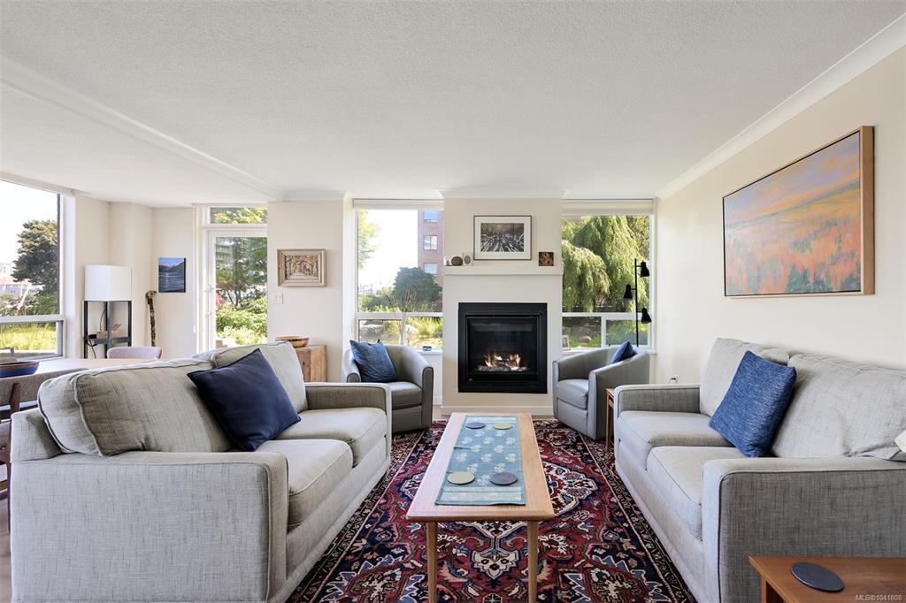 Fifth View of 636 Montreal St, Harbourside, Victoria, BC, V8V 4Y1