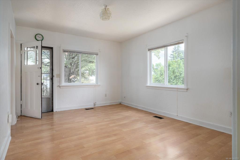 Fifth View of 317 Baden Powell St, Ladysmith, BC, V9G 1J9