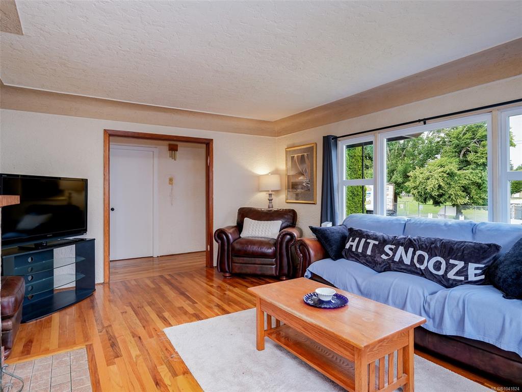 Fourth View of 1157 Lyall St, Esquimalt, BC, V9A 5G6