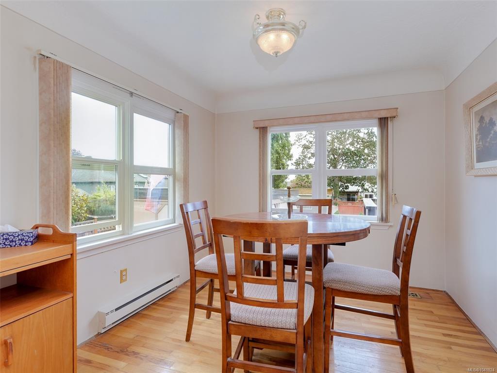 Fifth View of 1157 Lyall St, Esquimalt, BC, V9A 5G6