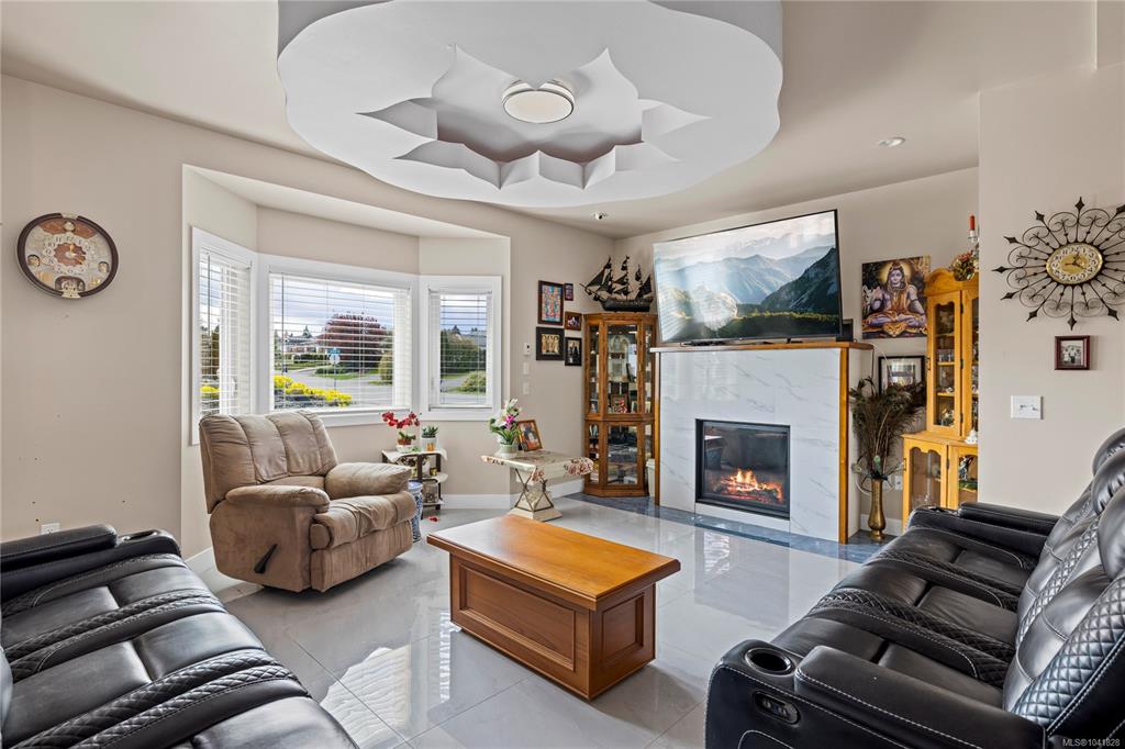 Fifth View of 787 Stanhope Rd, Parksville, BC, V9P 0C7