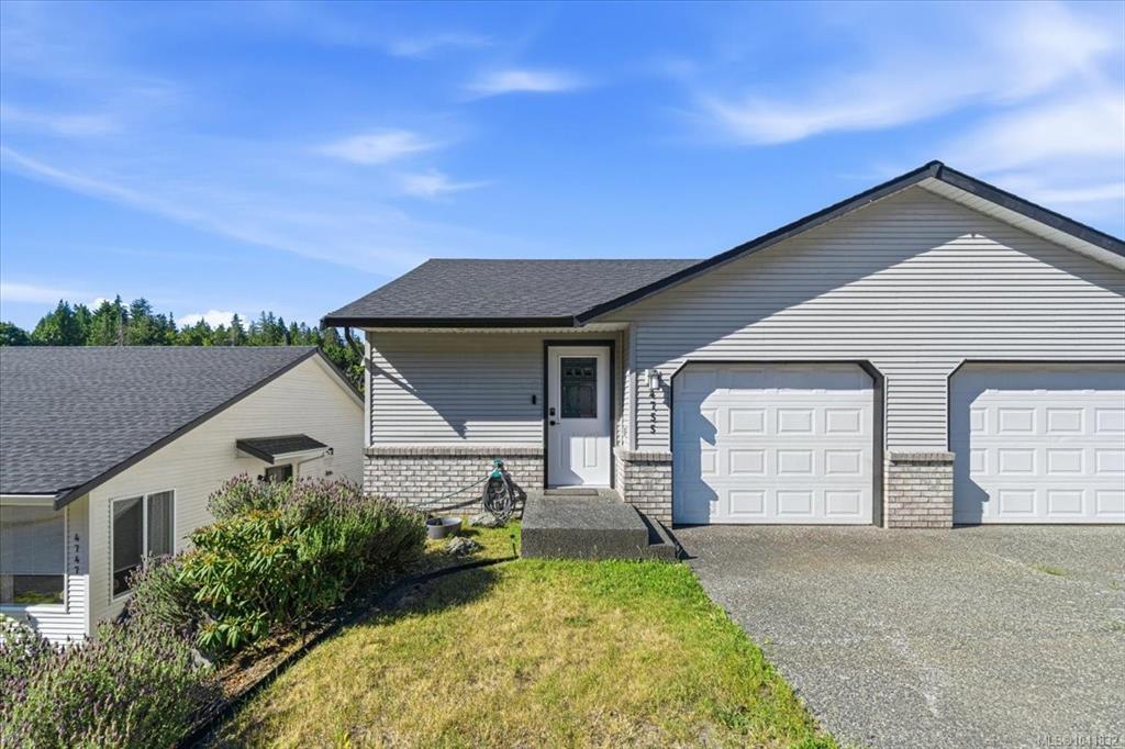 Second View of 4755 Fairbrook Cres, Sunshine Ridge, Nanaimo, BC, V9T 6L7