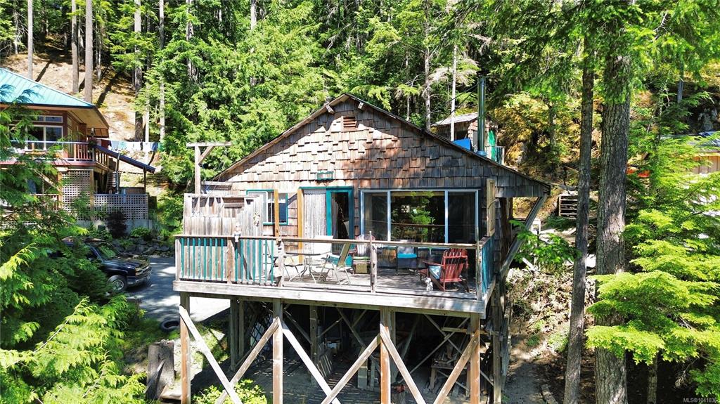 Third View of 36 Baikie Dr, Campbell River, BC, V9W 2C5