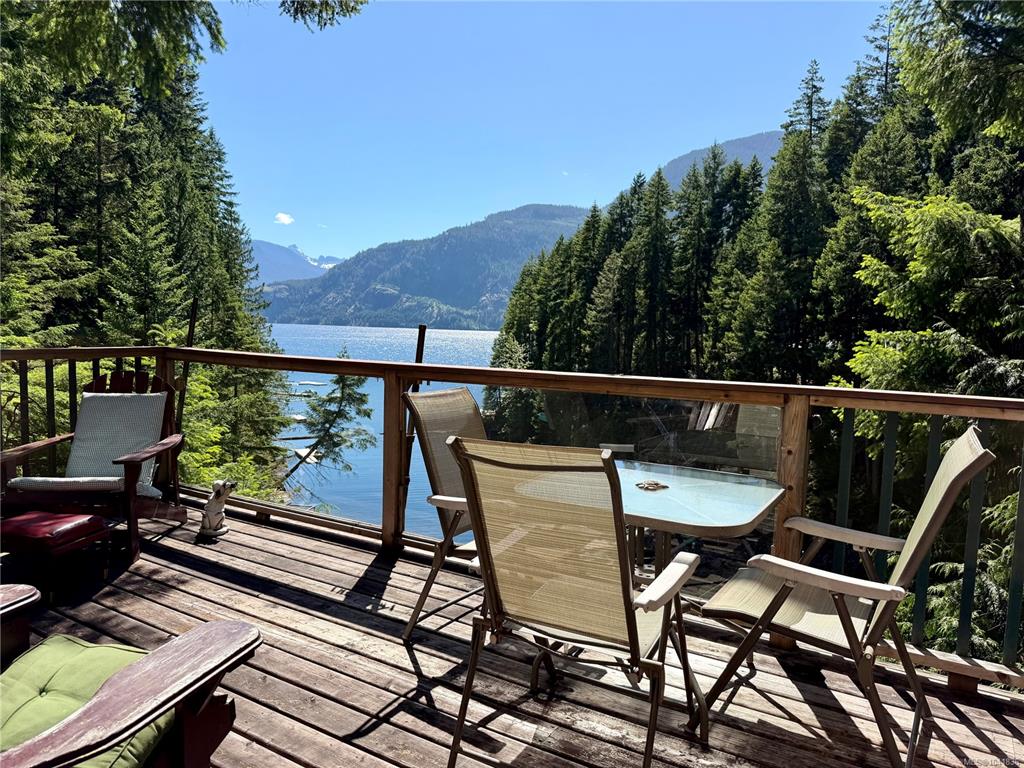 Fifth View of 36 Baikie Dr, Campbell River, BC, V9W 2C5