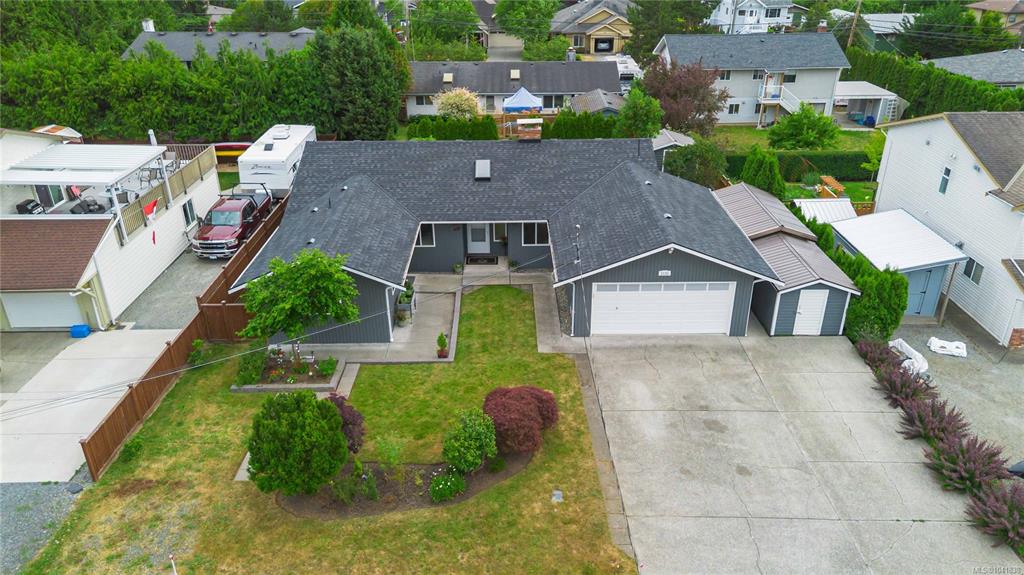 Second View of 1131 Holly Park Rd, Central Saanich, BC, V8M 1E6