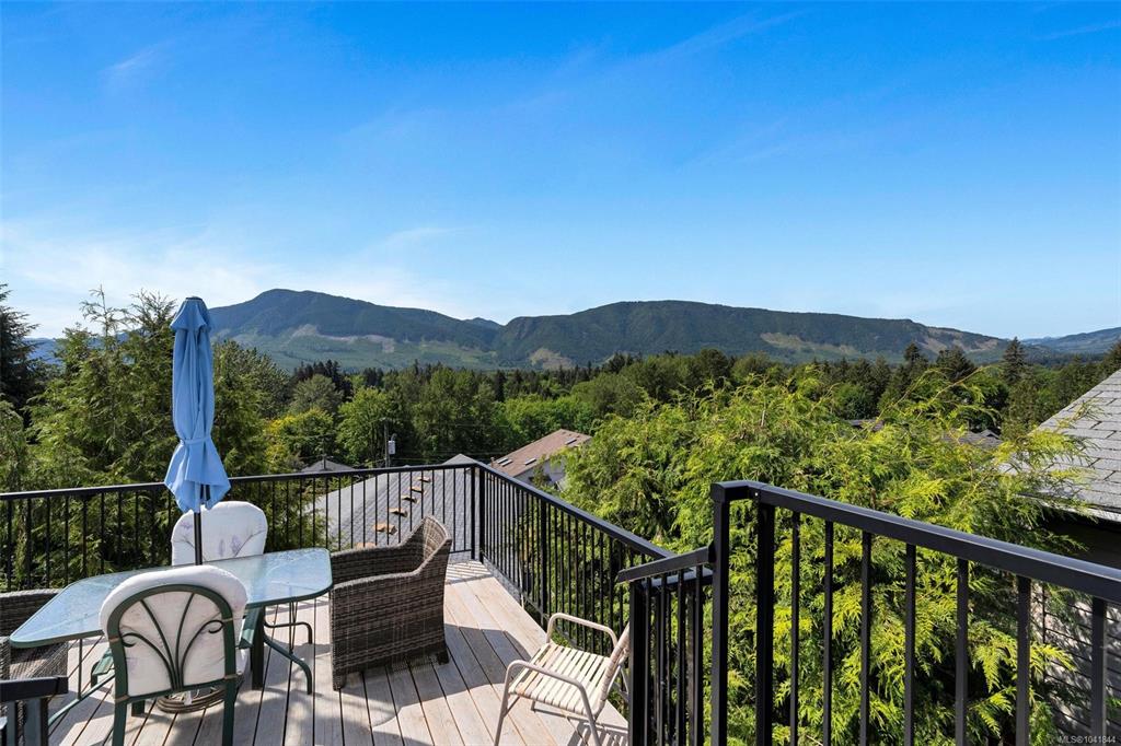 Third View of 385 Lake Park Rd, VIS3290 Lake Park Estates, Lake Cowichan, BC, V0N 2L0
