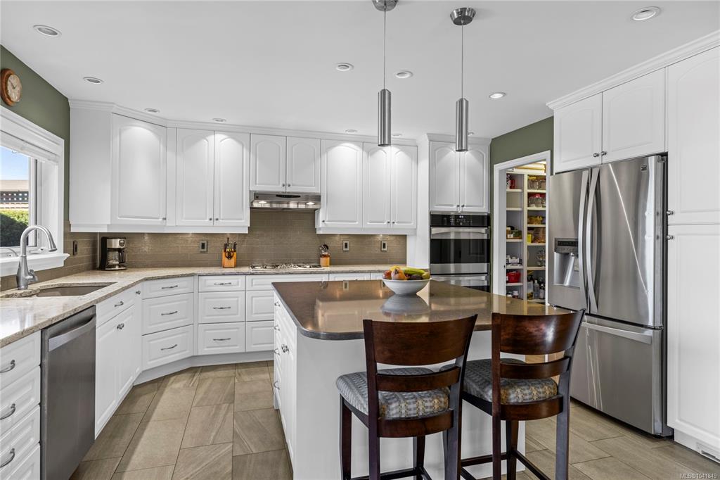 Fifth View of 1240 Prestwick Pl, French Creek, BC, V9P 2W2