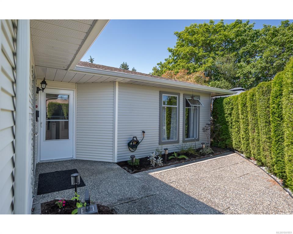 Third View of 450 Bay Ave, Bayside Village, Parksville, BC, V9P 2K2