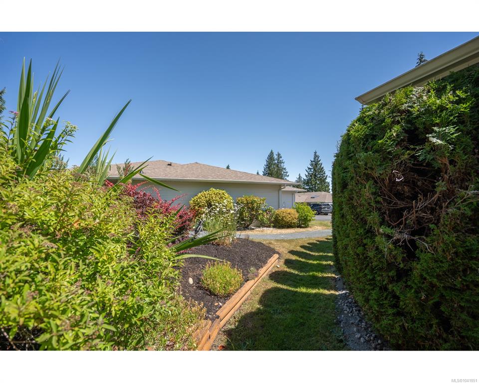 Fifth View of 450 Bay Ave, Bayside Village, Parksville, BC, V9P 2K2