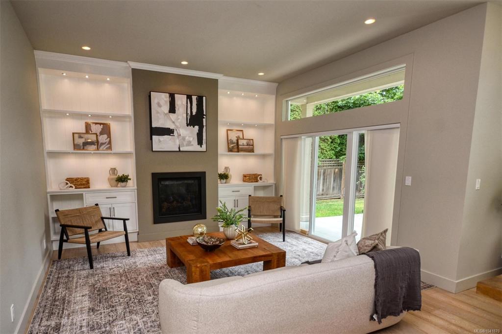 Third View of 1220 Marchant Rd, Central Saanich, BC, V8M 1G4