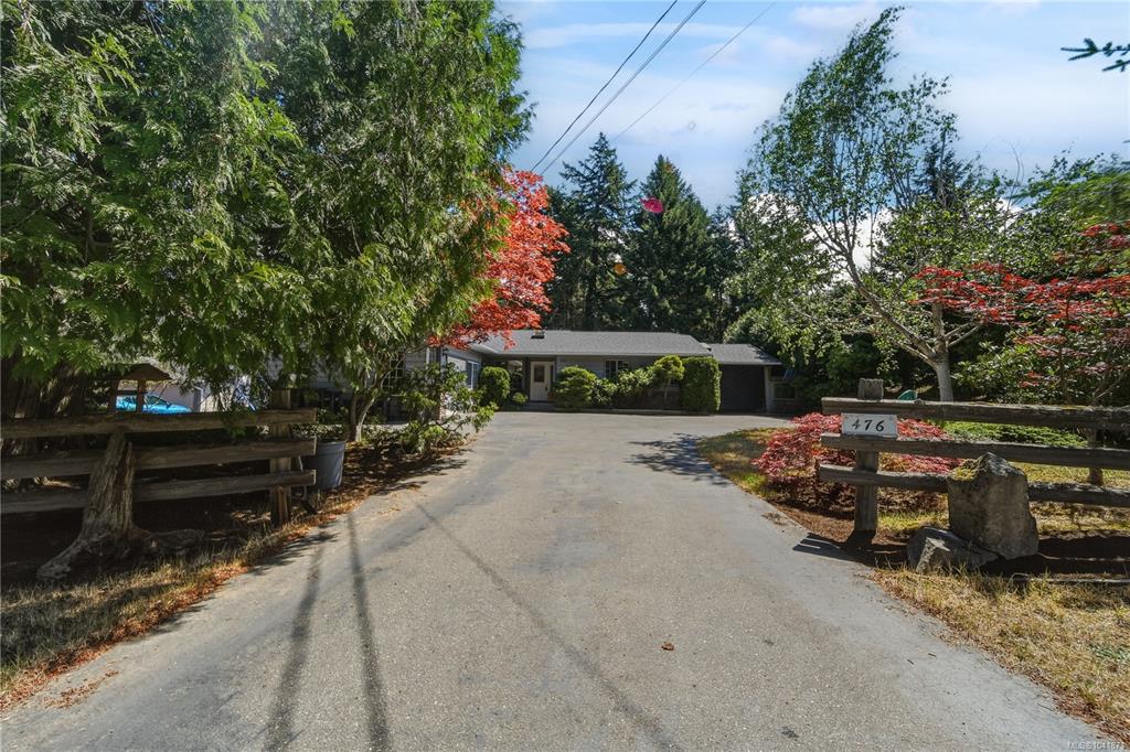476 Qualicum Rd, 1041871, BC,