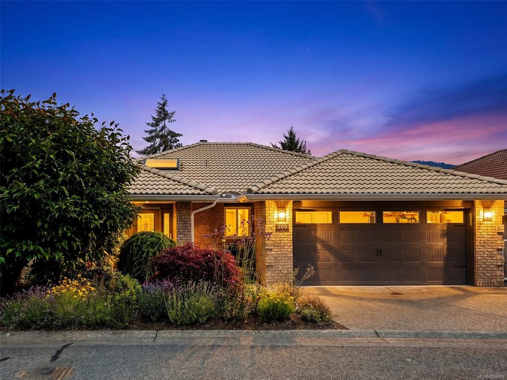 205 Marine Dr, 1041879, BC,