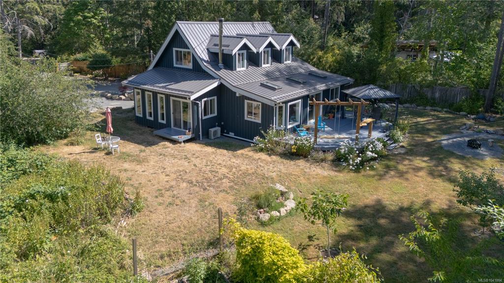 Third View of 680 Little Blvd, Gabriola Island, BC, V0R 1X3