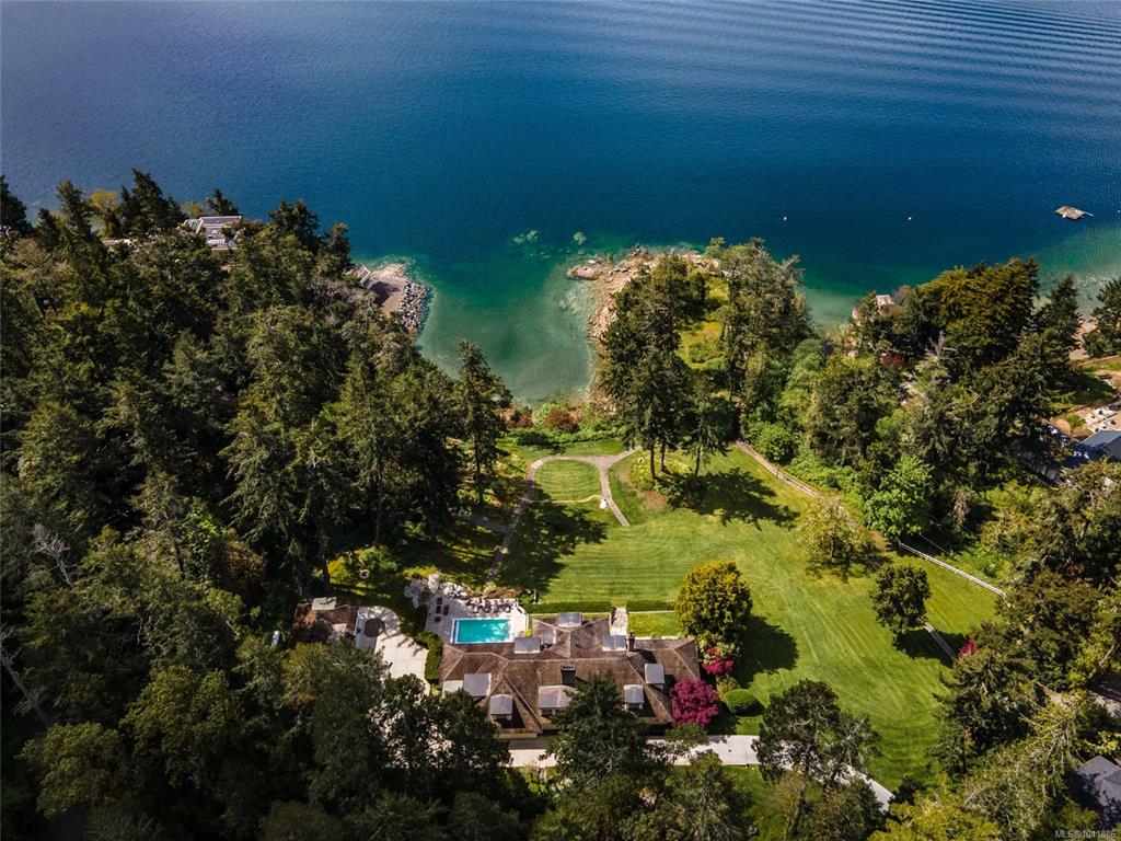 605 Senanus Dr, 1041886, BC,