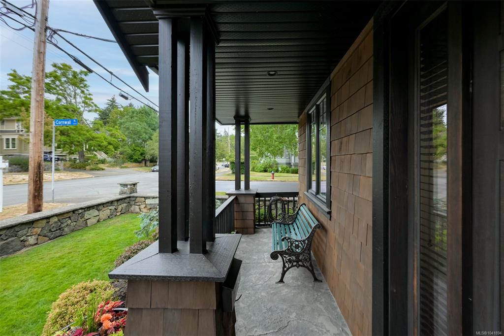 Third View of 1255 Richardson St, Victoria, BC, V8V 3E2