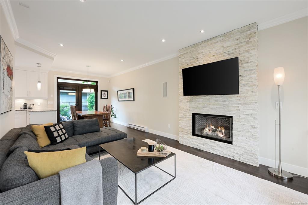 Fifth View of 1255 Richardson St, Victoria, BC, V8V 3E2