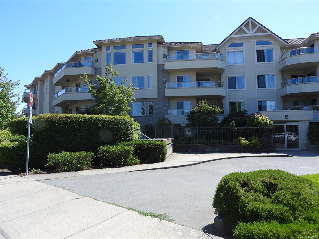 Third View of 3700 Carey Rd, Saanich, BC, V8Z 4C2