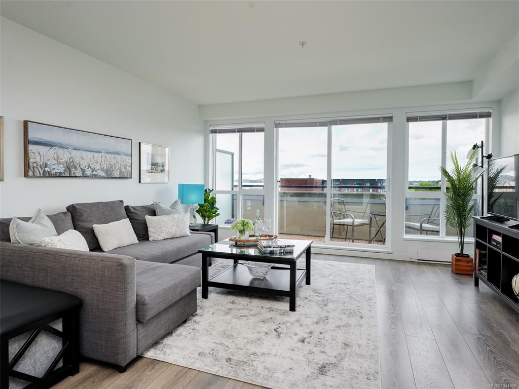 Third View of 517 Fisgard St, The Union, Victoria, BC, V8W 0C5