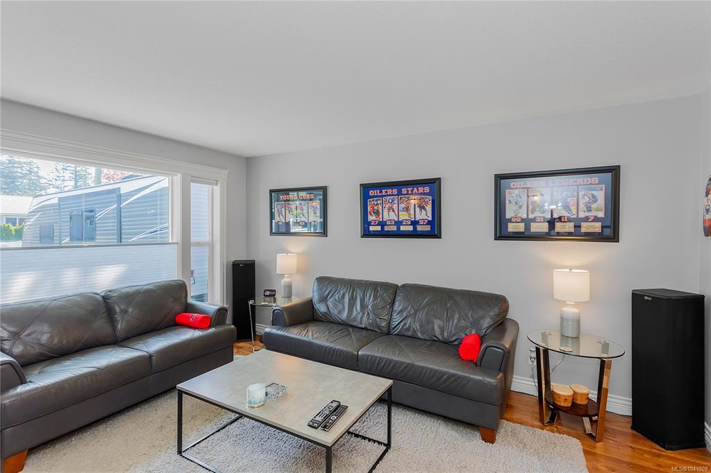 Fifth View of 2841 Rock City Rd, Nanaimo, BC, V9T 3H3