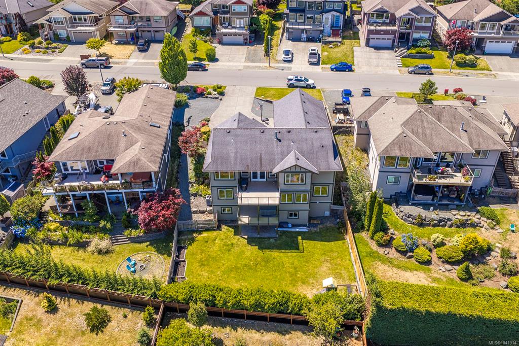 Fourth View of 648 Mariner Dr, Campbell River, BC, V9H 1V9
