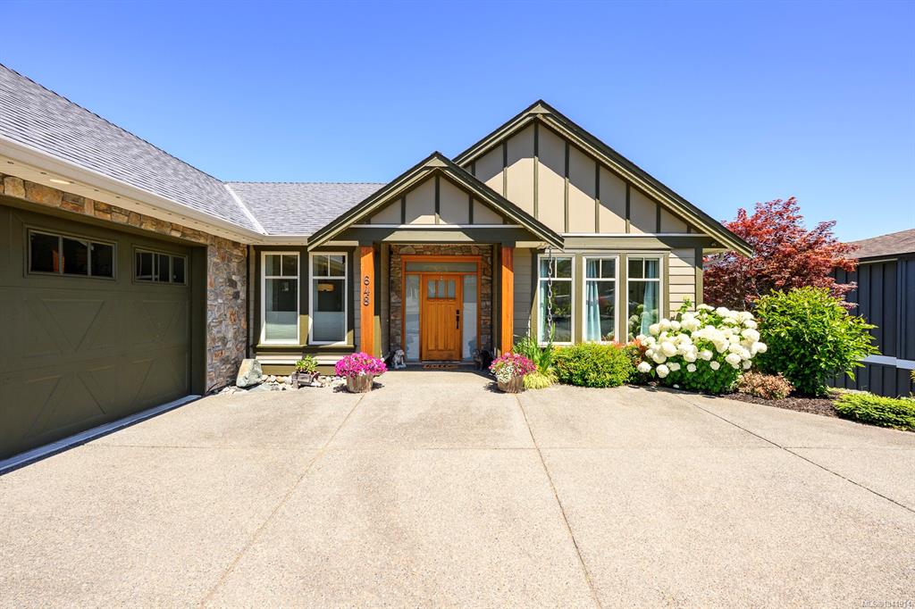 Fifth View of 648 Mariner Dr, Campbell River, BC, V9H 1V9