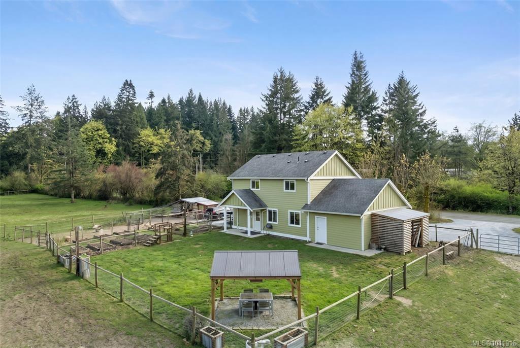 Third View of 4425 Telegraph Rd, Cobble Hill, BC, V0R 1N2