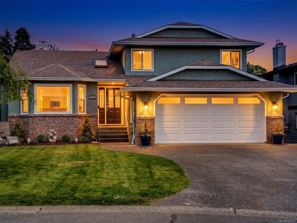 Second View of 4256 Ponderosa Cres, Saanich, BC, V8Z 7G2
