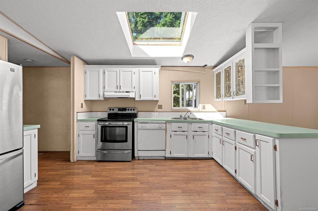 Fourth View of 2179 Stadacona Dr, Comox, BC, V9M 3P9