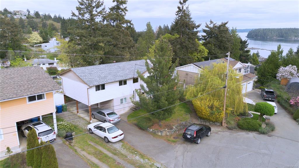 Second View of 3161 Marion Way, Nanaimo, BC, V9T 3Z8