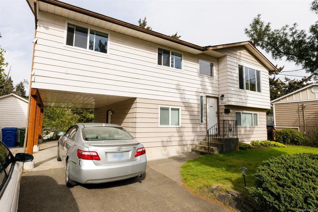 Third View of 3161 Marion Way, Nanaimo, BC, V9T 3Z8