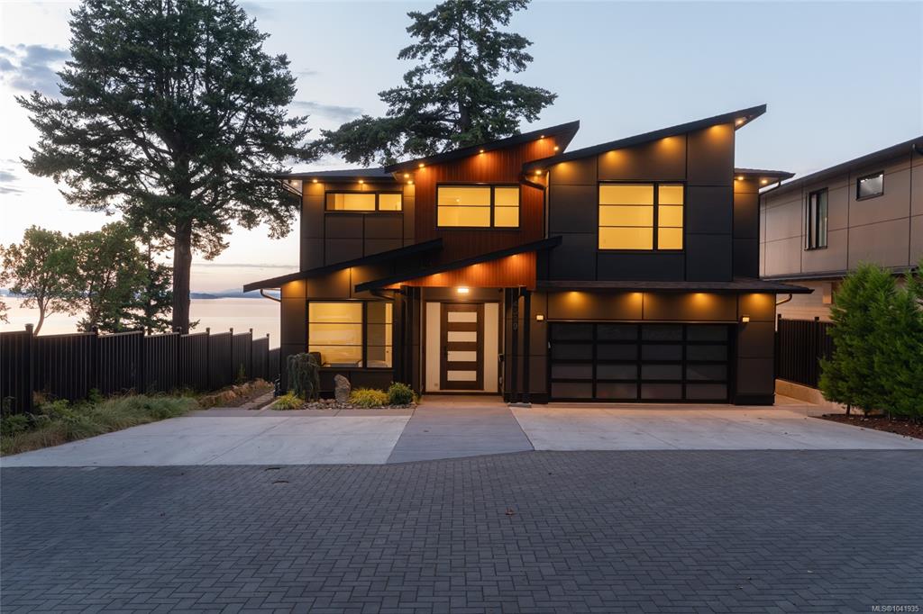 Second View of 4599 Cordova Bay Rd, Saanich, BC, V8Y 2K1