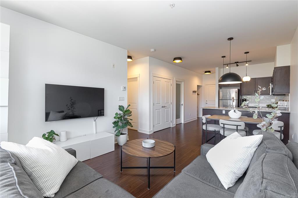 Second View of 662 Goldstream Ave, Langford, BC, V9B 0N8