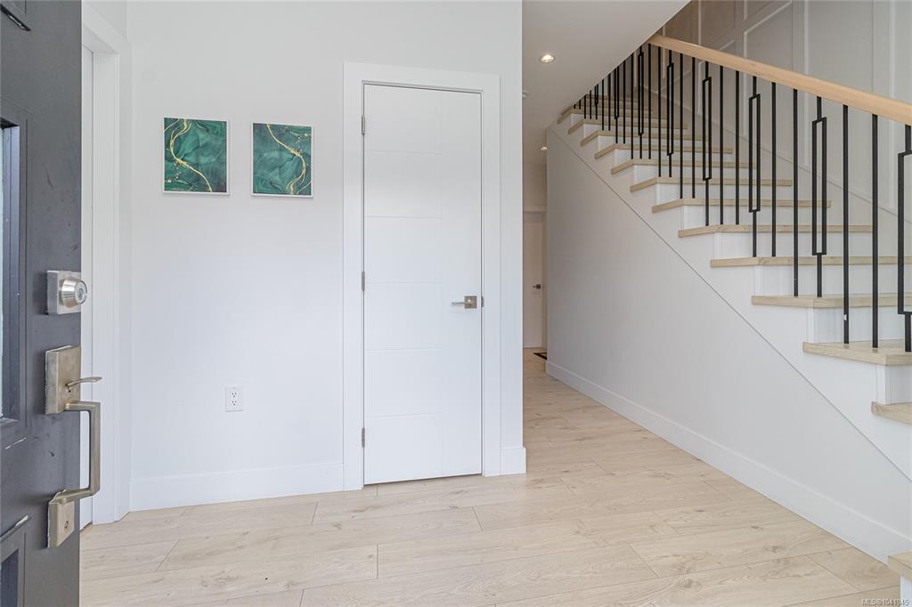 Fourth View of 1953 Farleigh Way, Duncan, BC, V9L 0H1